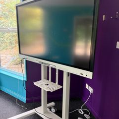 SMART BOARD 55"  Interactive Display