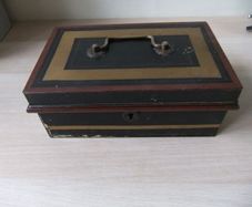 Old Cash Tin