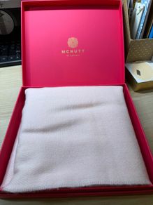 McNutt Cashmere Wrap / scarf - colour - Cloud Pink