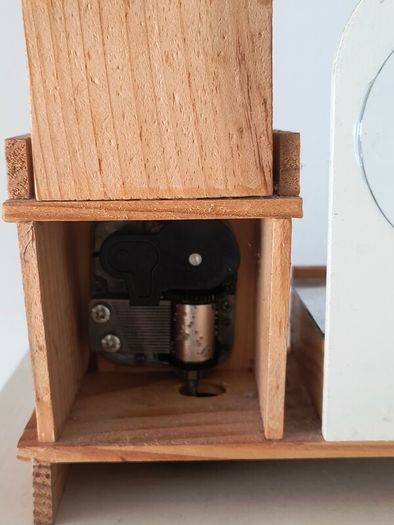 Musical Pen Holder
