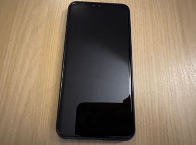 Lg V40