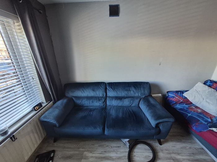 Sofa Dfs  Fargo