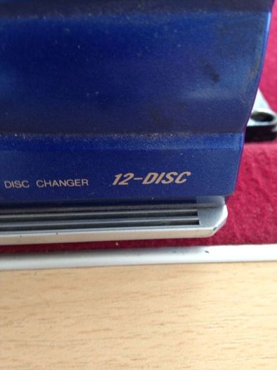 JVC car stereo with 12 disc changer and remote