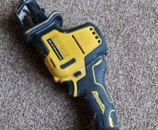 dewalt dcs369 reciprocating saw