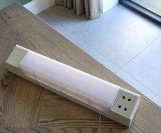 Bathroom Shaver light