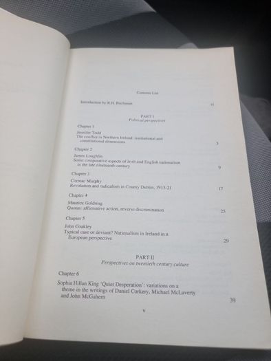 Aspects of Irish studies / edited by Myrtle Hill and Sarah Barber (Soft cover)