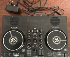 DJ Deck Numark Party Mix Live