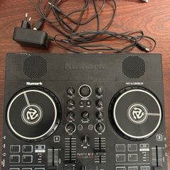 DJ Deck Numark Party Mix Live
