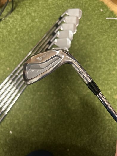 Like new Mizuno Pro 243 irons
