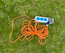 Semloh V762 Mains Supply Unit with 3 Sockets 15 meter Cable