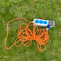 Semloh V762 Mains Supply Unit with 3 Sockets 15 meter Cable