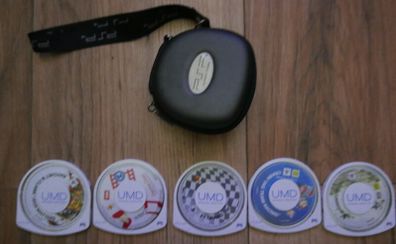 5 PSP Games in a Case