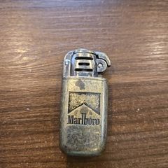 marlboro lighter