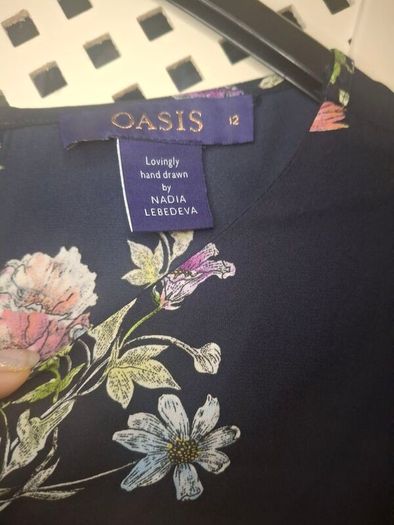 Ladies Oasis dress