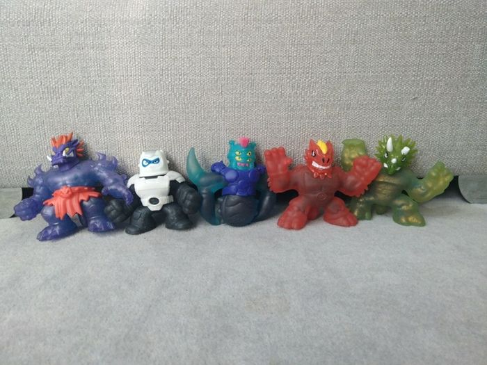 heros of goo jit zu collection