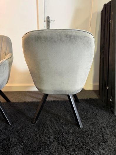 Onsevig Armchair