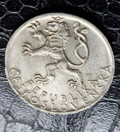 1947 Czechoslovakia 50 Silver Korun coin celebrating the 3rd Anniversary of the Slovak National Uprising