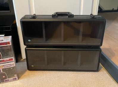 Funko pop popfigures display briefcase