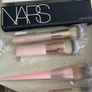 Face makeup brushes Image 2