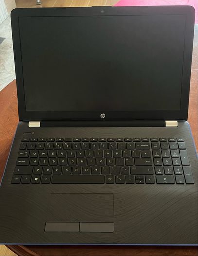 Hp laptop for sale.