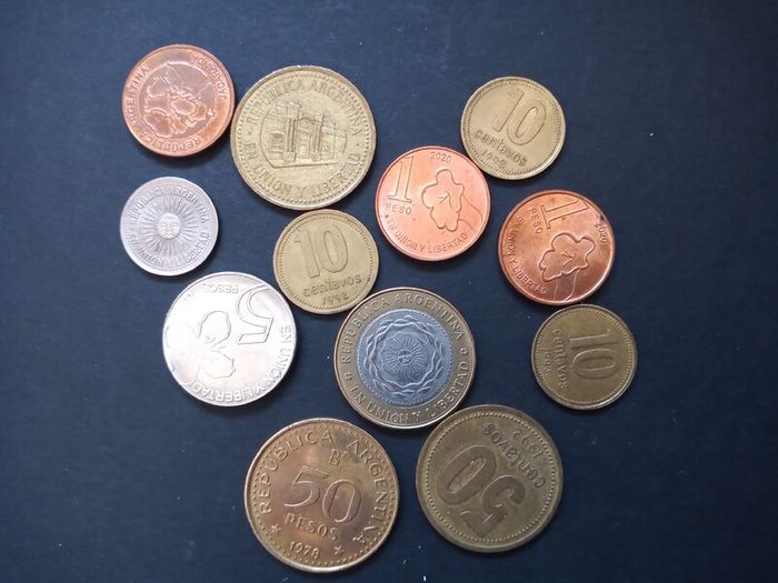 Collection of 12 different coins from Argentina