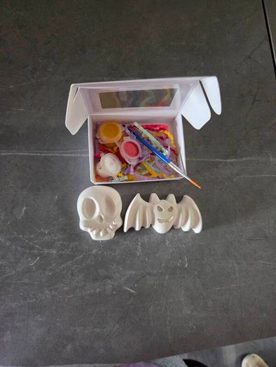 Halloween craft kits