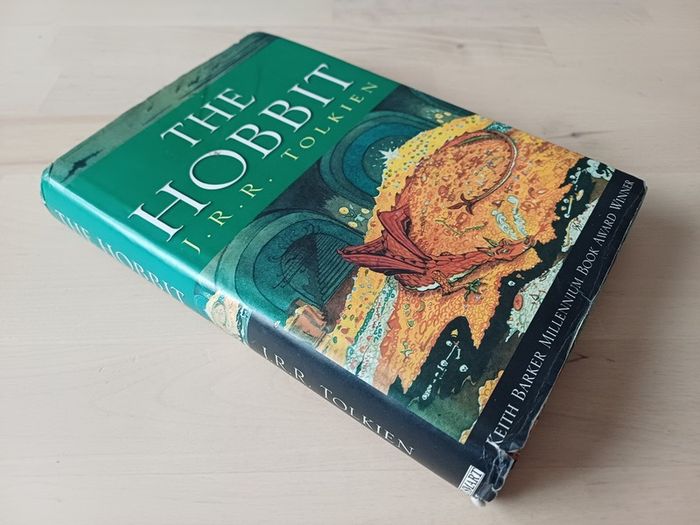 The Hobbit by JRR Tolkien (Fantasy Hardback 2001)