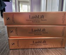 Sculpted by aimee lash lift mascara
