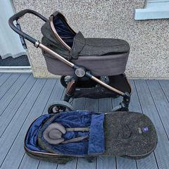 Mamas and Papas X Moon Ocarro Pushchair - Limited Edition Tweed Fabric Dale Green