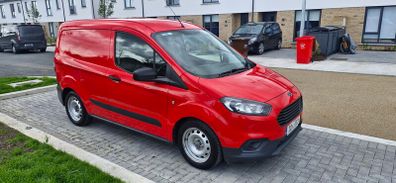 Ford Transit Courier