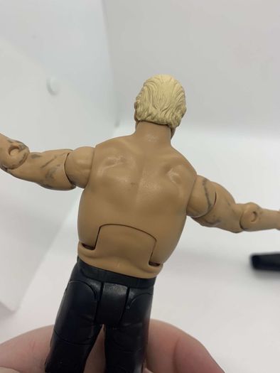 wwe elite Fan Central Bobby The Brain Hennan action figure