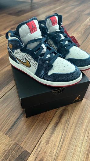 Nike Air Jordan trainers. Size 2.5uk/ 35eu.