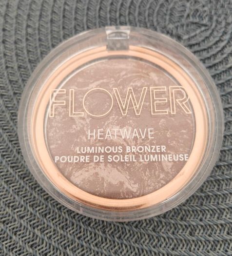 Flower Beauty bronzer