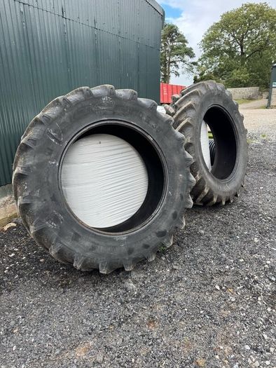 Tractors tyres