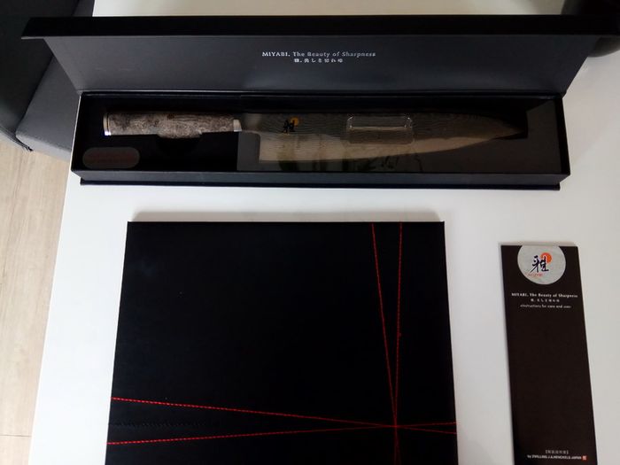Miyabi by Zwilling 5000MCD 67 chef's knife 24 cm 34051-240