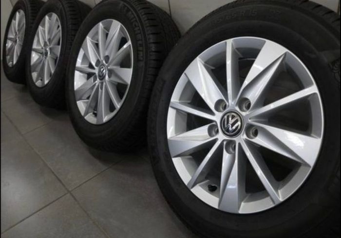 R15 Vw Alloys wheels Caddy, Golf Passat Audi etc