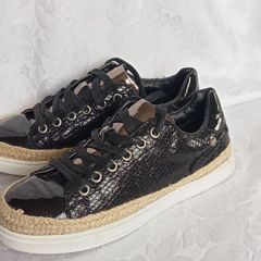 PRICE DROP, "XTI", Girls trainers, In perfect condition, Size 37
