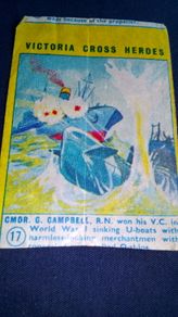 Victoria Cross Heroes Wax Gum Wrapper - Yellow Border.