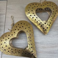 metal gold heart decorations