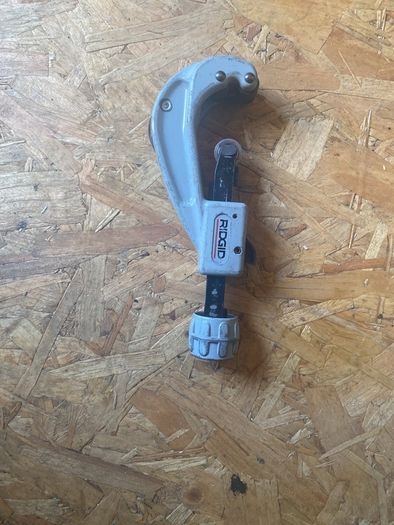 RIDGID Tube Cutters #151