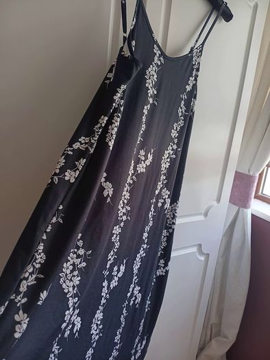 Black and White Camisole Style Sun Dress