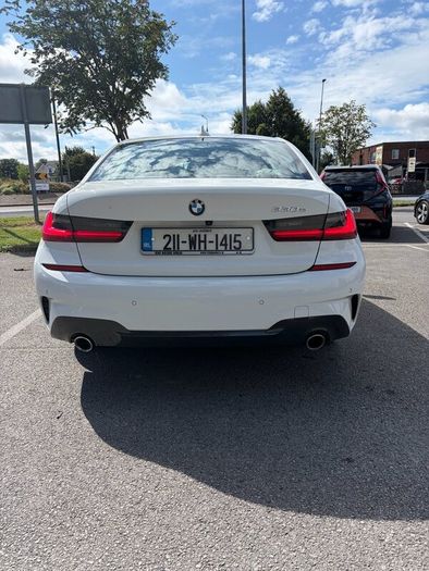 BMW 3-series 330e M-sport Auto