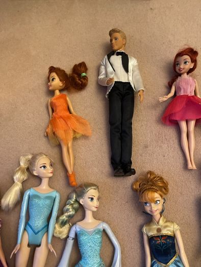 Dolls , Barbie , Frozen