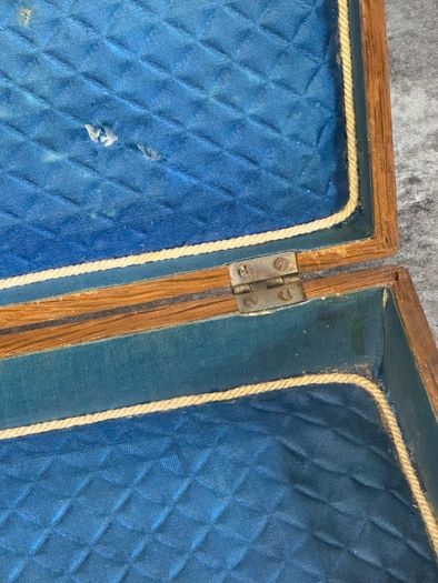 Victorian ladies glove box