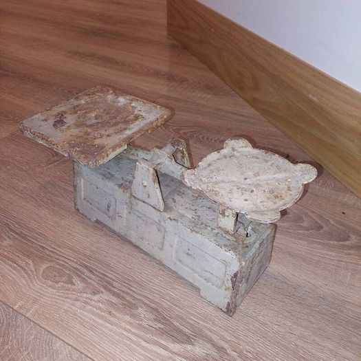 kitchen scales