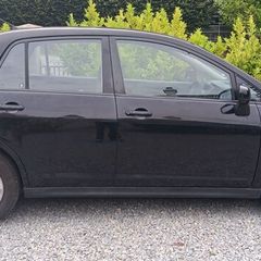 Nissan Tiida 2008
