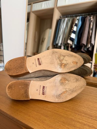 Hobbs suede shoes