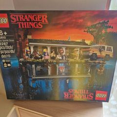 lego stranger things 75810 the upside down house