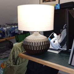 Table lamp