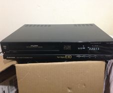 Mitsubishi HS-E10 VHS Player / Recorder